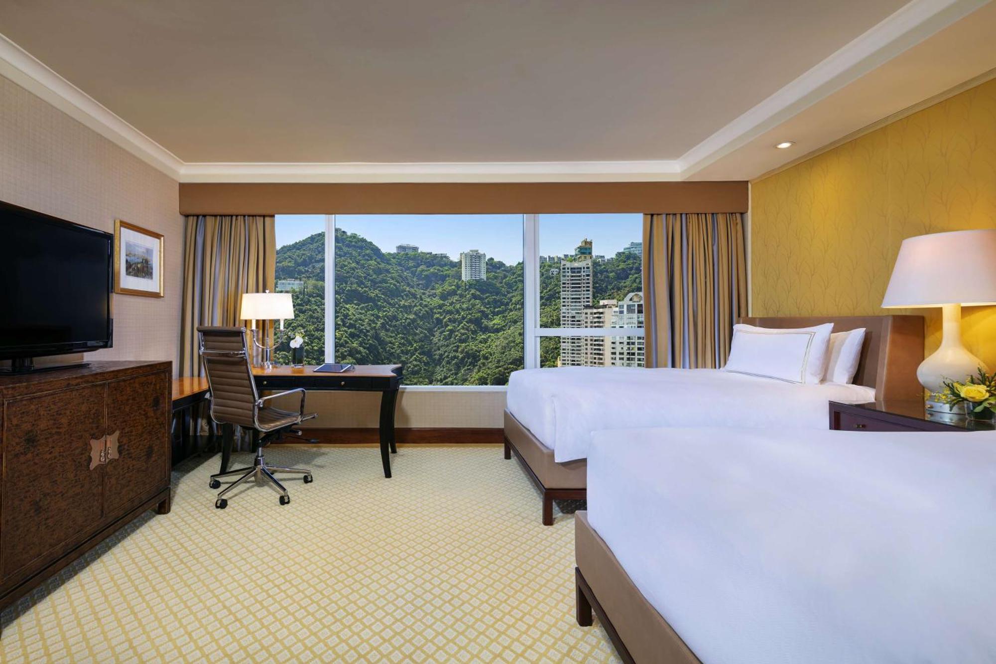 Conrad Hotel 5*