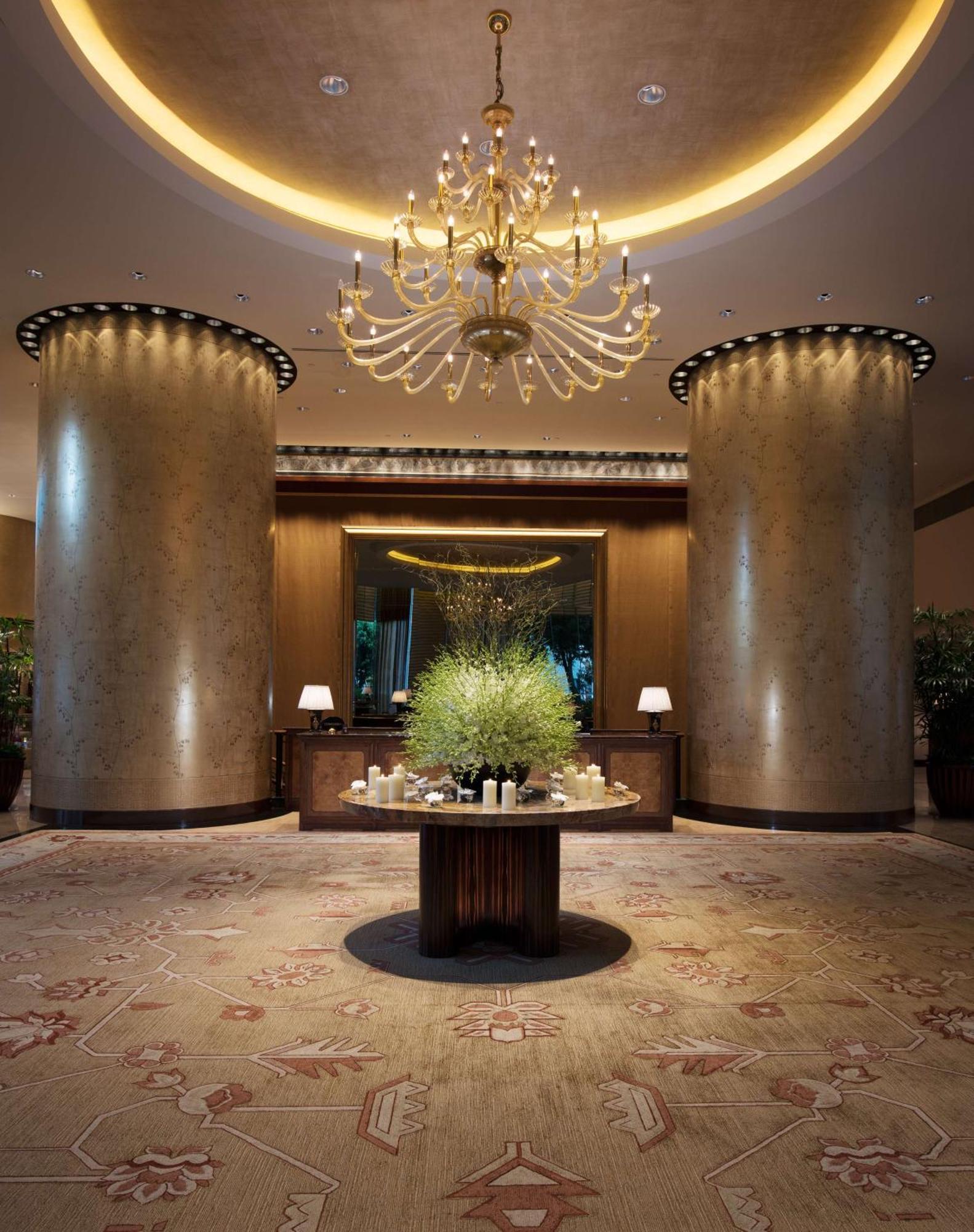 Conrad Hotel 5*