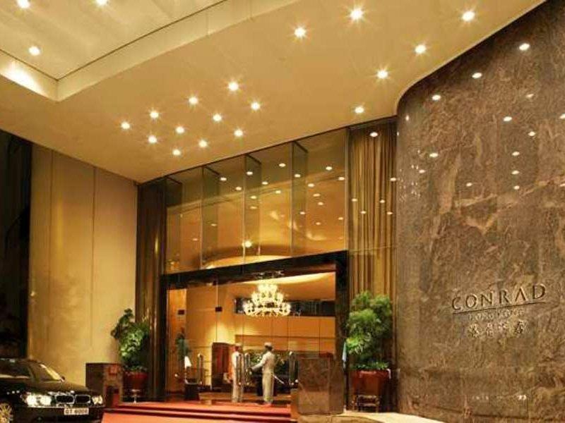 Hotel Conrad