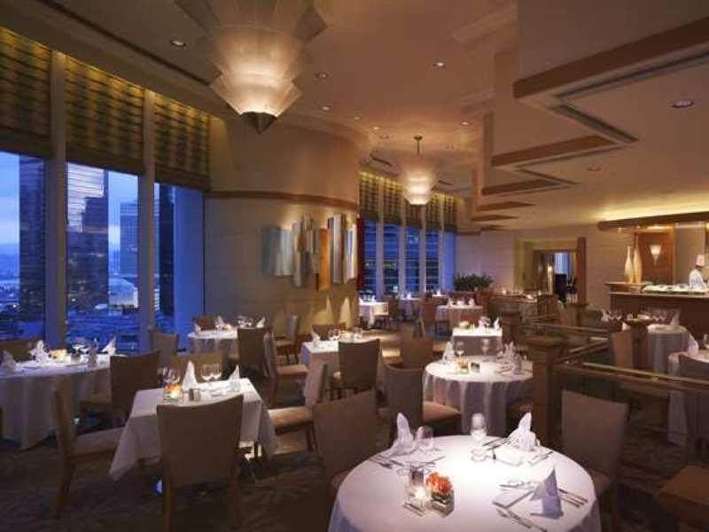 Hotel Conrad 5*